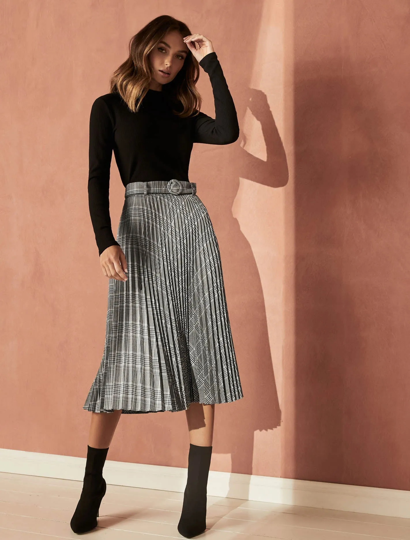 Carla Self Belt Check Pleat Skirt