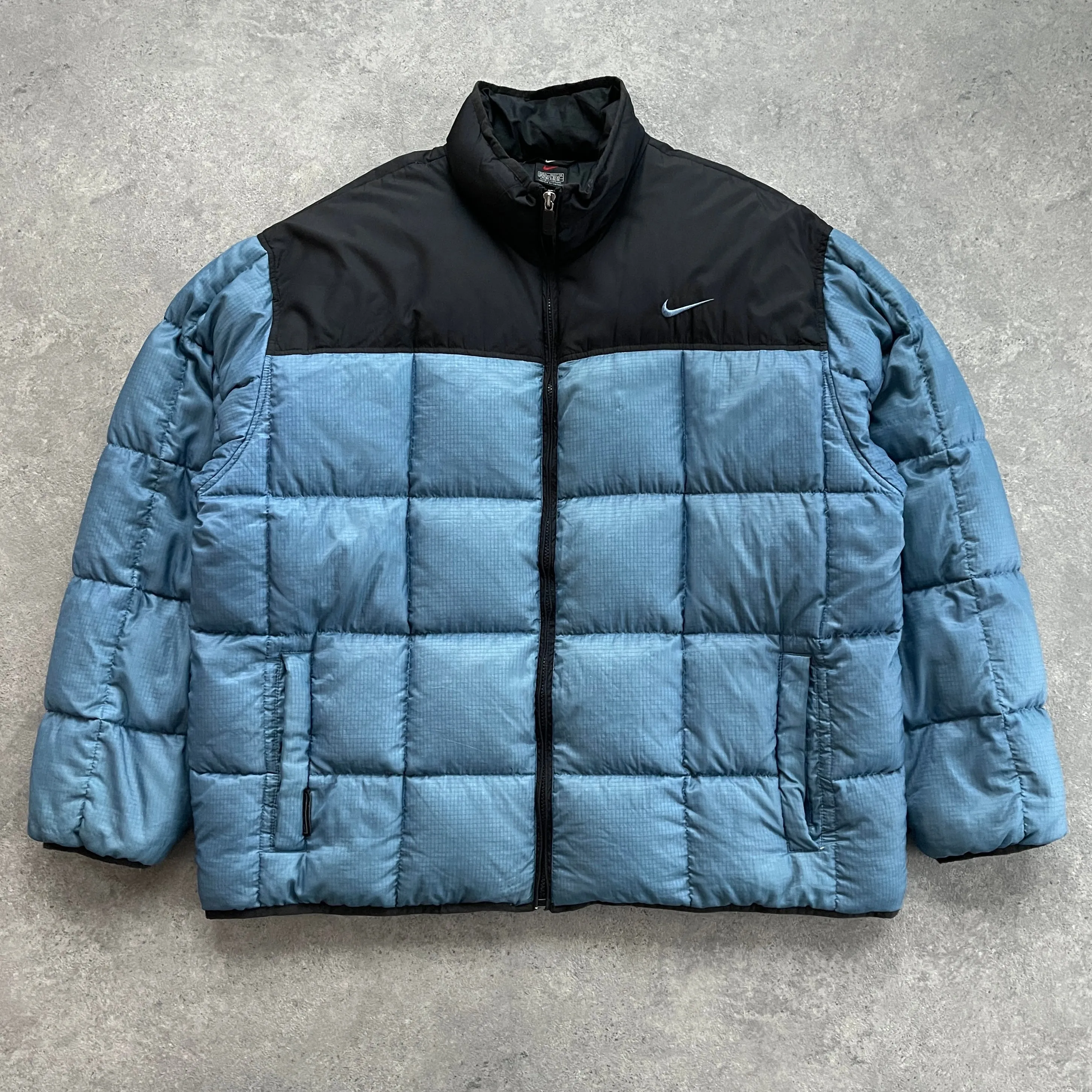 Nike RARE 1990s heavyweight down fill puffer jacket (XL)