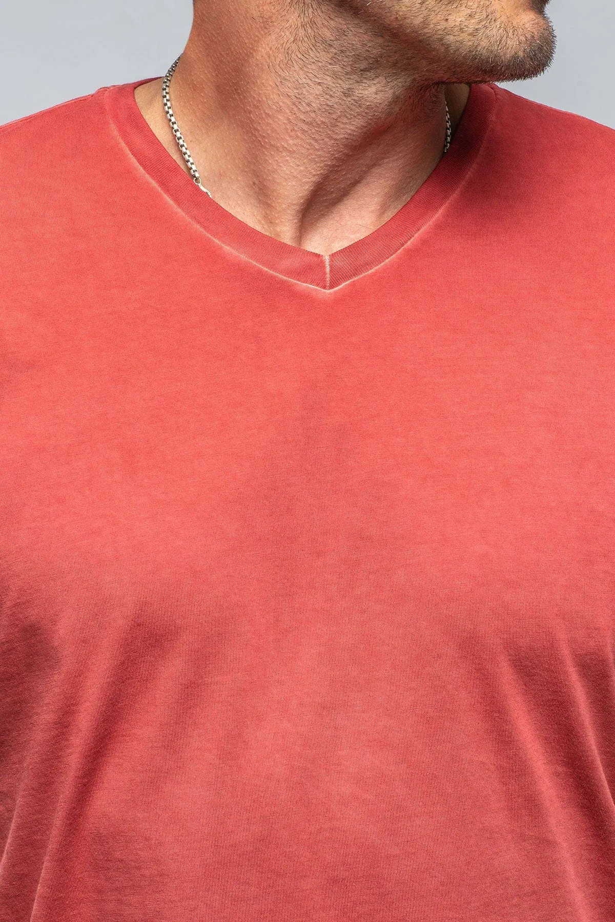 Siena Cotton V Neck In Red